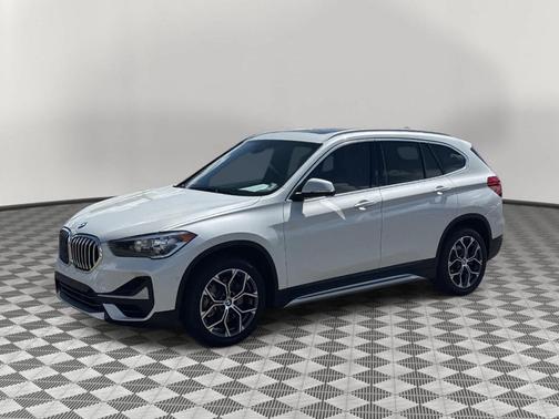 Mineral White Metallic 2021 BMW X1 sDrive28i
