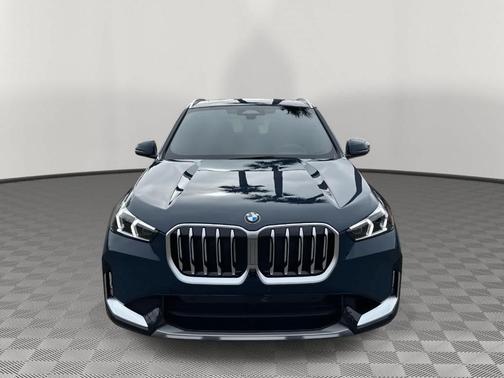 Night 2026 BMW X1 xDrive28i