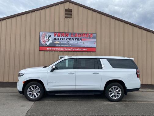 Photo 2 of 41 of 2021 Chevrolet Suburban Premier