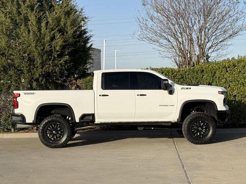 2026 Chevrolet Silverado 2500 LTZ