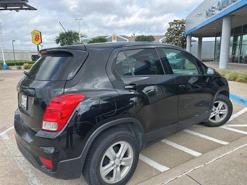 Black 2020 Chevrolet Trax LS