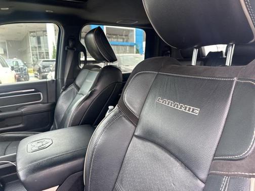 2019 RAM 2500 Laramie Mega Cab 4x4 6'4' Box