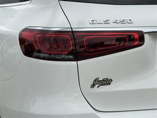2021 Mercedes-Benz GLS 450 4MATIC