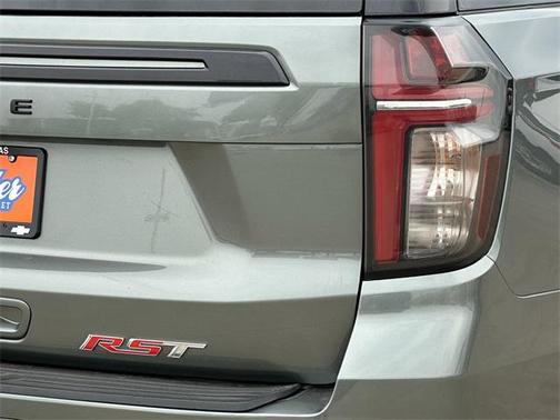 2023 Chevrolet Tahoe 4WD RST