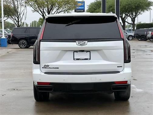 2023 Cadillac Escalade Sport Platinum