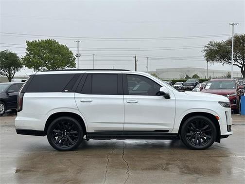 2023 Cadillac Escalade Sport Platinum