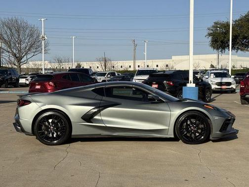 2023 Chevrolet Corvette Stingray w/1LT