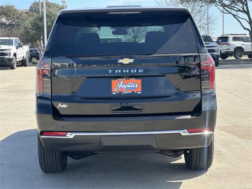 2025 Chevrolet Tahoe LS