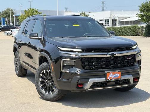 Black Metallic 2026 Chevrolet Traverse Z71