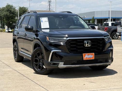Black 2025 Honda Pilot Touring
