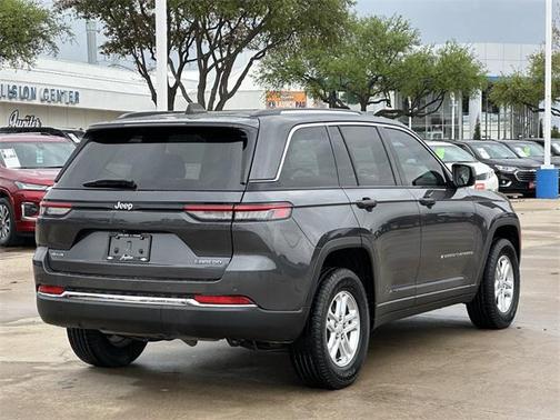 2023 Jeep Grand Cherokee Laredo