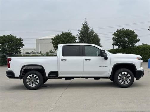2025 Chevrolet Silverado 2500 Custom