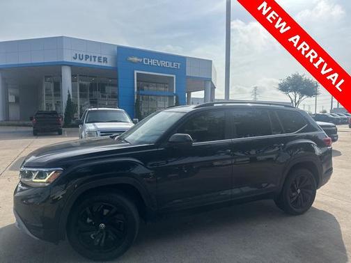 2023 Volkswagen Atlas 3.6L SE w/Technology