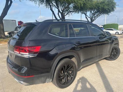 2023 Volkswagen Atlas 3.6L SE w/Technology