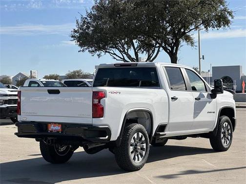 2025 Chevrolet Silverado 2500 Custom