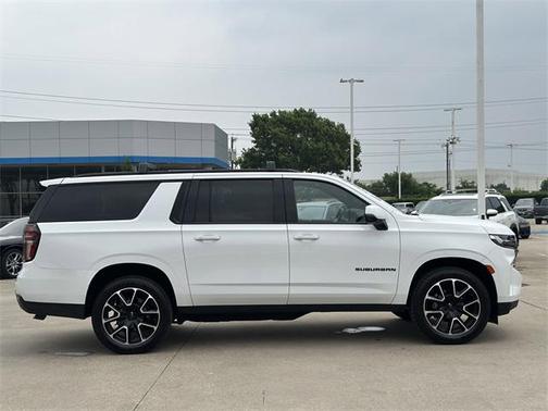 2021 Chevrolet Suburban RST
