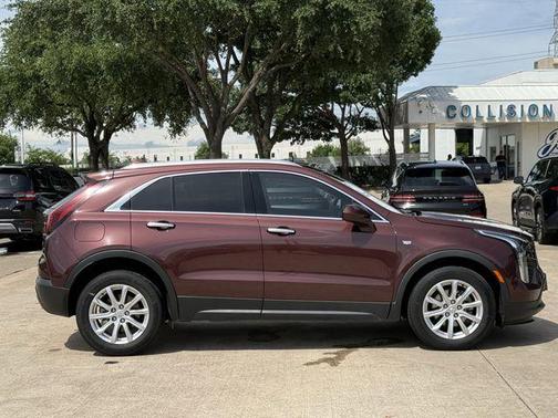 Rosewood 2023 Cadillac XT4 Luxury