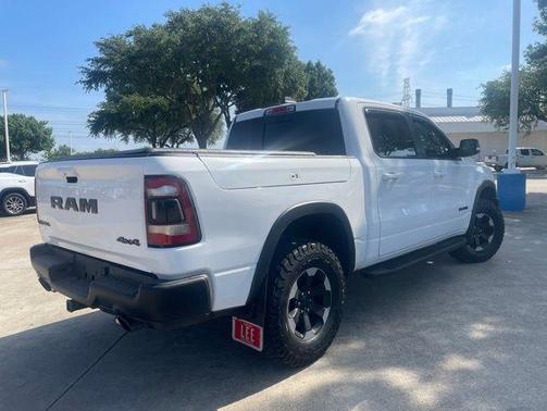 Bright White Clearcoat 2020 RAM 1500 Rebel