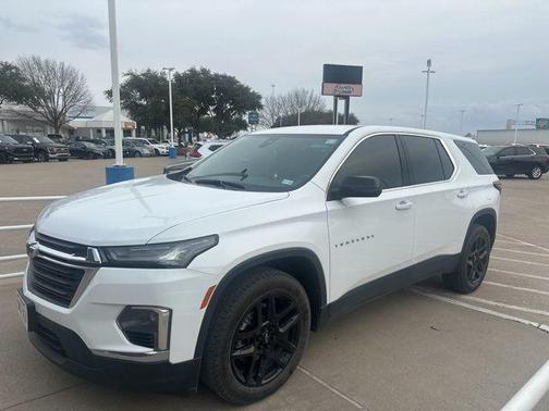 2022 Chevrolet Traverse LS