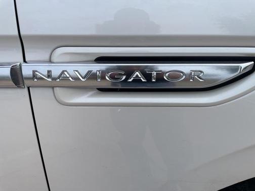 2019 Lincoln Navigator L Reserve