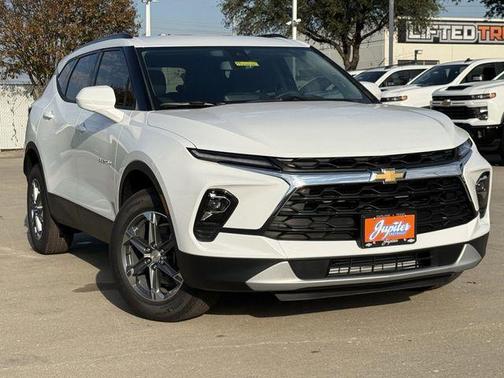 2026 Chevrolet Blazer LT