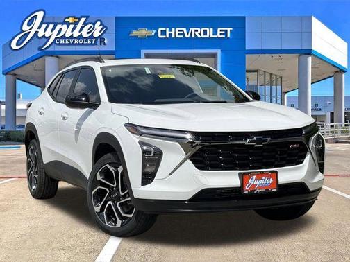 Summit White 2026 Chevrolet Trax 2RS