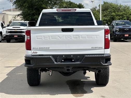 2025 Chevrolet Silverado 2500 Custom
