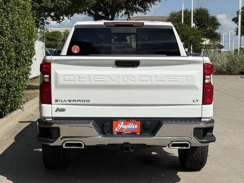 Summit White 2026 Chevrolet Silverado 1500 LT
