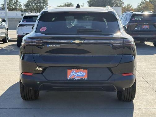 2026 Chevrolet Equinox EV LT 2