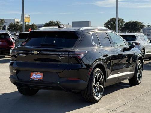 2026 Chevrolet Equinox EV LT 2