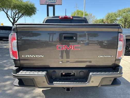 2020 GMC Canyon Denali
