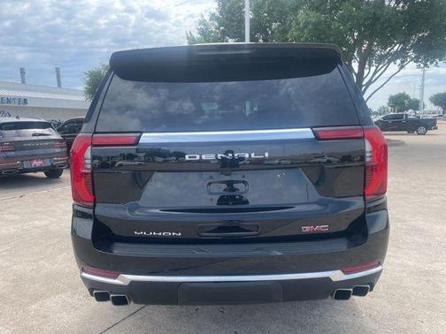 Onyx Black 2025 GMC Yukon XL Denali