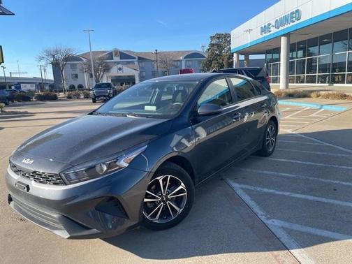 2024 Kia Forte LXS