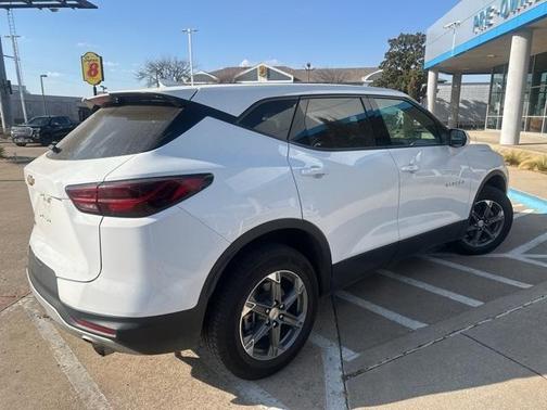 2024 Chevrolet Blazer LT