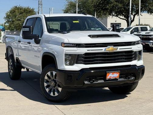 2026 Chevrolet Silverado 2500 Custom