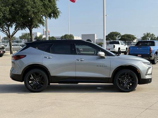 Sterling Gray Metallic 2026 Chevrolet Blazer RS