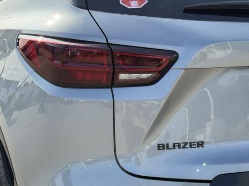 Sterling Gray Metallic 2026 Chevrolet Blazer RS