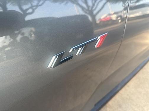 2022 Chevrolet Camaro RWD Coupe LT1