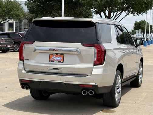 Beige Pearl Metallic 2021 GMC Yukon Denali