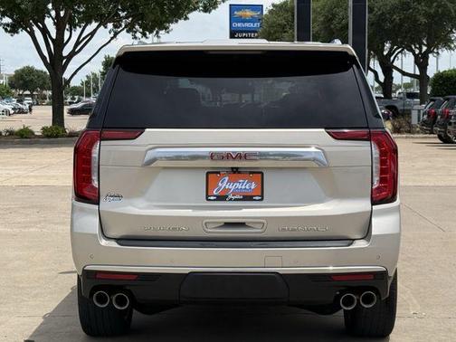 Beige Pearl Metallic 2021 GMC Yukon Denali