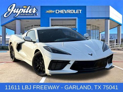 Arctic White 2026 Chevrolet Corvette Stingray w/2LT