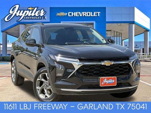 Black Metallic 2025 Chevrolet Trax LT