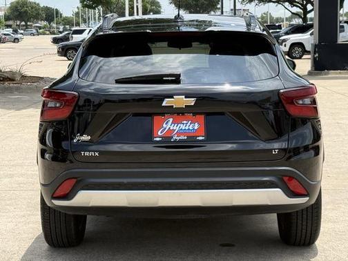 Black Metallic 2025 Chevrolet Trax LT