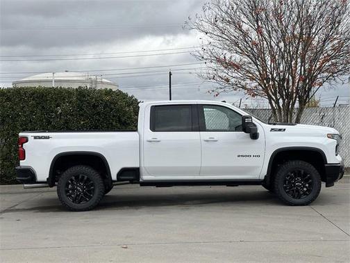 2025 Chevrolet Silverado 2500 LTZ