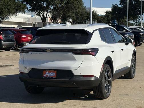 2026 Chevrolet Equinox EV LT 2