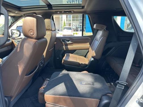 2021 Chevrolet Tahoe 4WD High Country
