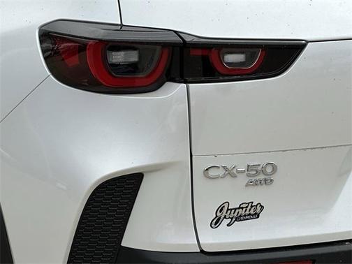 2024 Mazda CX-50 2.5 S Preferred