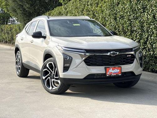White Sand 2026 Chevrolet Trax 2RS