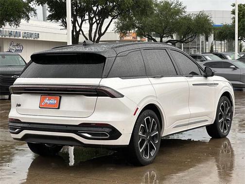 2024 Lincoln Nautilus Reserve
