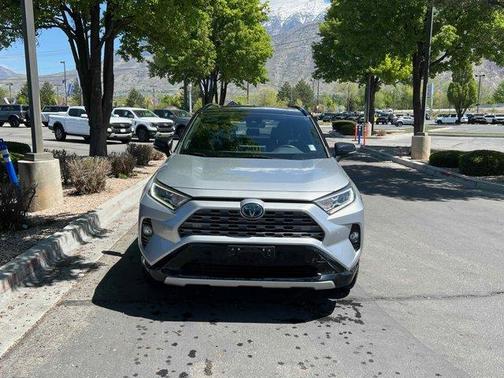 2019 Toyota RAV4 Hybrid XSE
